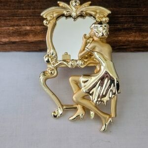 AJC Gold Vintage Style Vanity Mirror Brooch